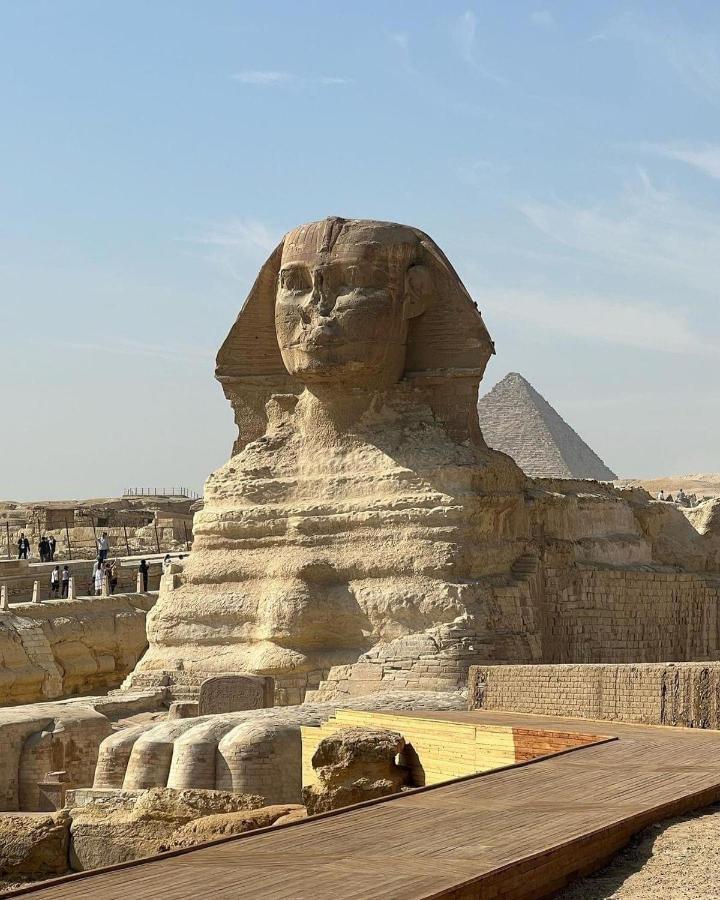 The Boulevard Sphinx Tower Kafret el-Gabal Kültér fotó