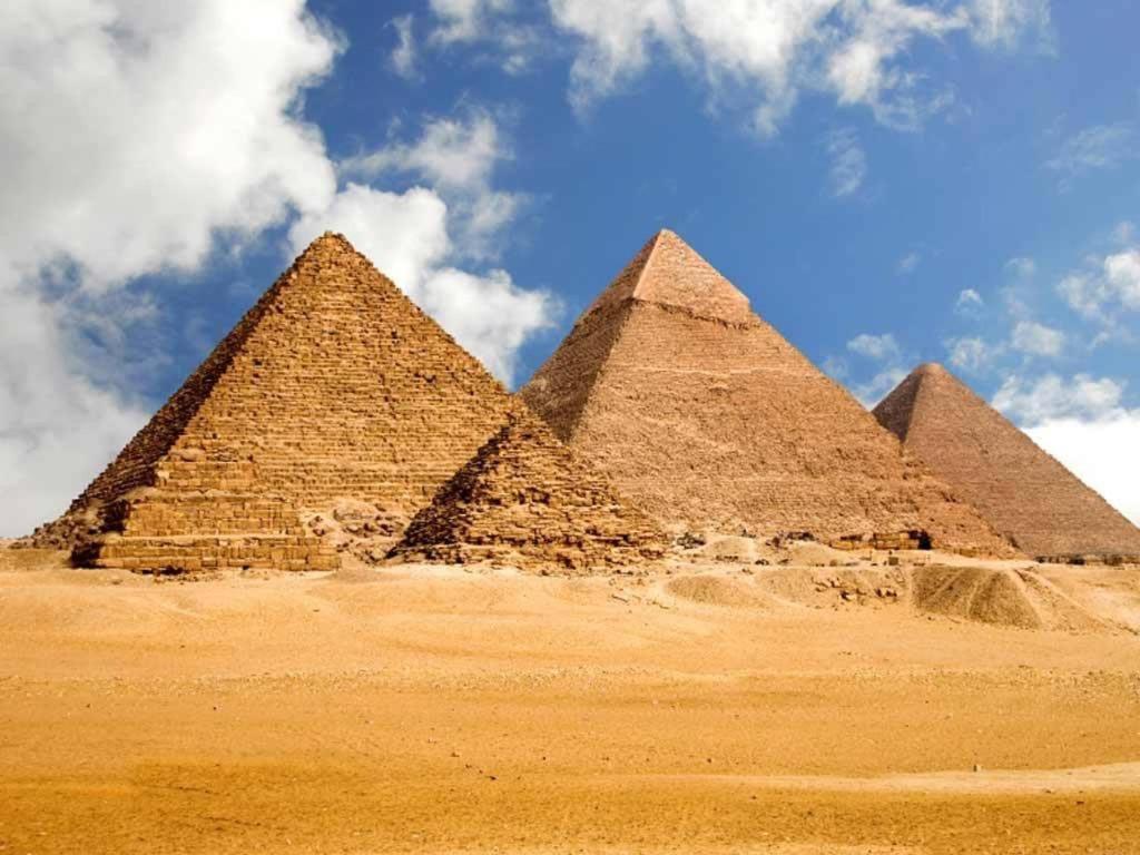 The Boulevard Sphinx Tower Kafret el-Gabal Kültér fotó